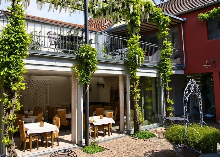 Arndt Hotel Garni